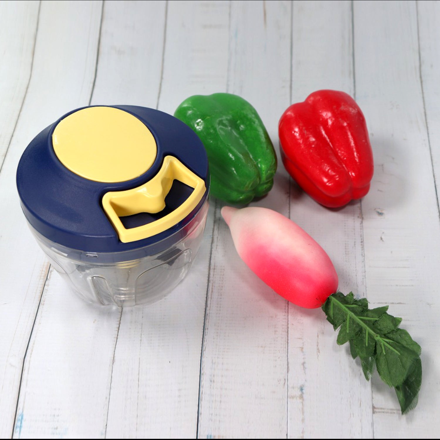Chopper With 4 Blades For Effortlessly Chopping Vegetables And Fruits For Your Kitchen (650ml)
